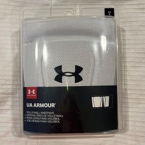 Under Armour volleyball knee pads size lg